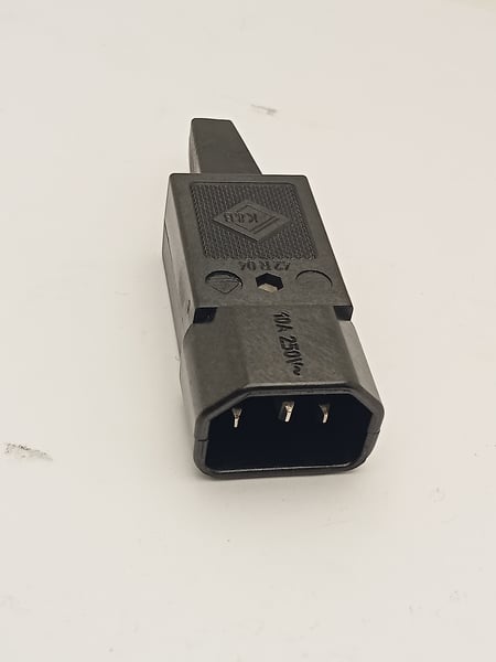 42 R 04