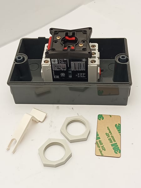 2758962 Schneider Electric Vario safety switch in case for KBA Commander