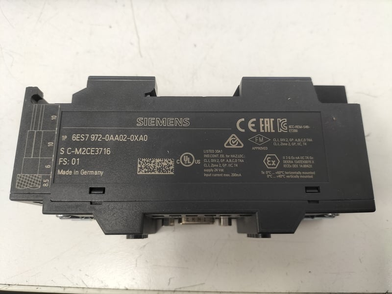 6ES7 972-0AA02-0XA0 Siemens Interface Module