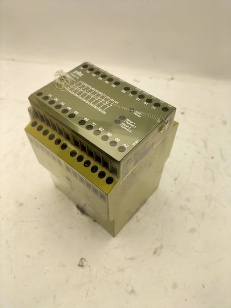 774009 Pilz Safety relay