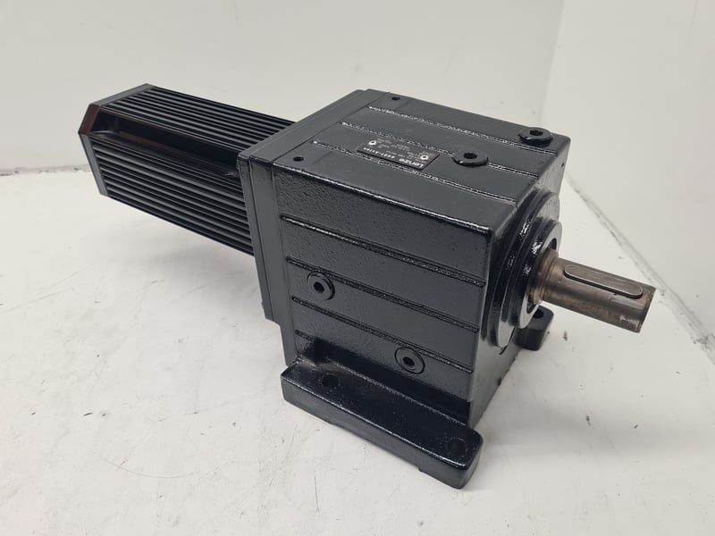 MCA 10I40-RS0B0-Z0C0-ST5S00N-R0SU Lenze Motor with gearbox: GST06-2A VBR-10IC40 for Rima
