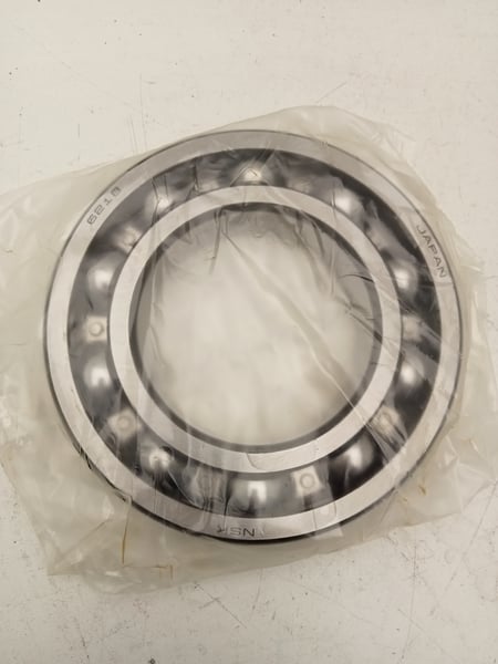 6218 NSK Bearing