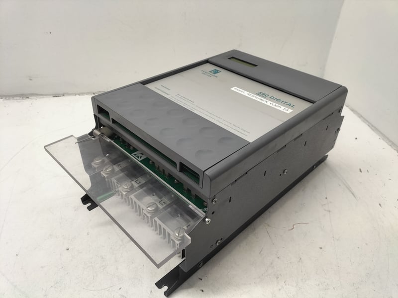 590C/0700/A/1/0/2/1/00/000 Eurotherm drives Supply 590 digital