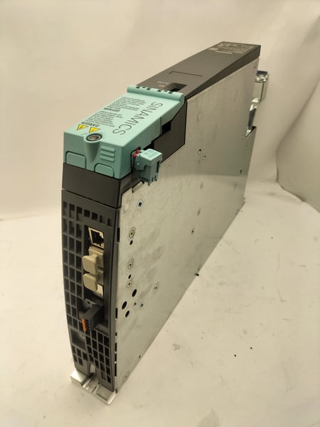 6SL3120-1TE21-8AD0 Siemens Single motor module 18A