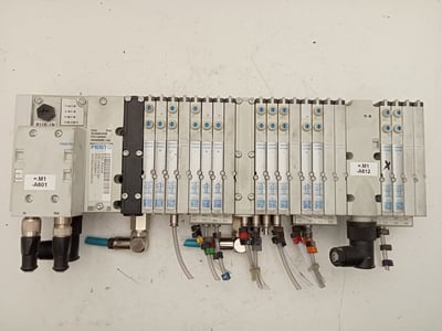 Valve cluster