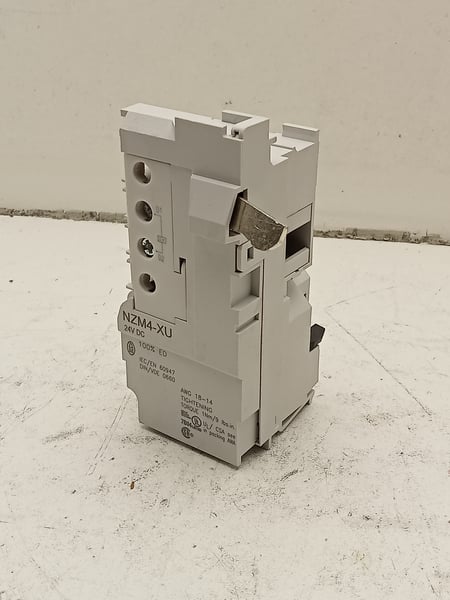 NZM4-XU24DC Moeller Undervoltage Release