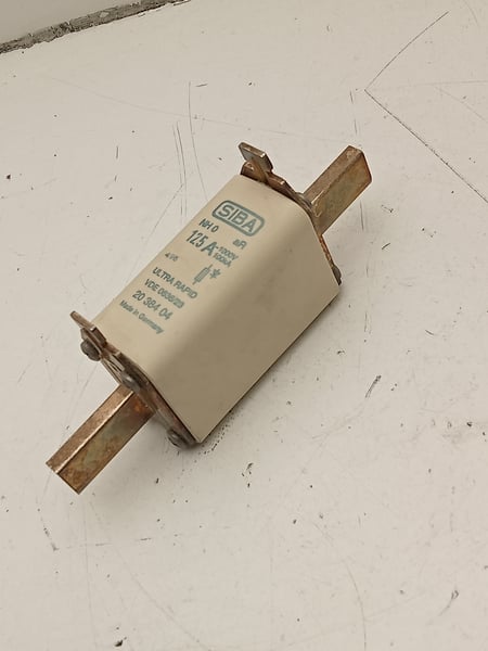 20 384 04 Siba Ultra Rapid Fuse