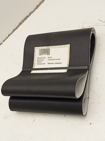 NT2716 Conveyor belt grooved