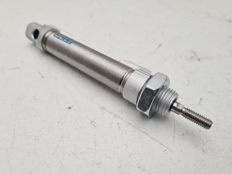 19200 Festo Pneumatic Cylinder DSNU-16-40-P-A