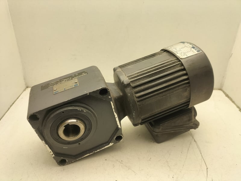 F63S/4 Sumitomo Cyclo Europe 3 Phase Induction Motor