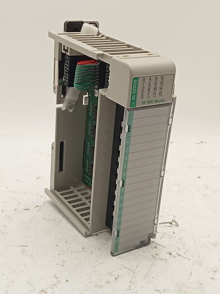 1769-OB16 Rockwell Automation Compactlogix 16PT digital out 24VDC