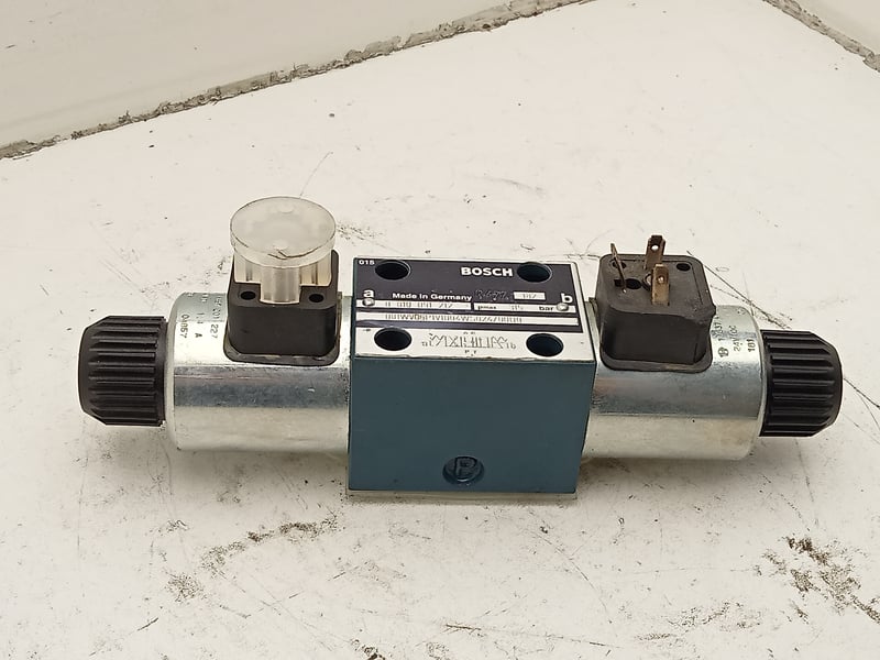 0 810 091 217 Bosch Hydraulic valve