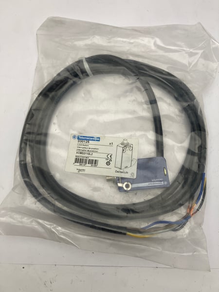 XCMD2110L2 Telemecanique Plunger Limit Switch for KBA Commander