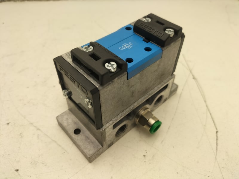 151007 S202 Festo Pneumatic Solenoid Valve