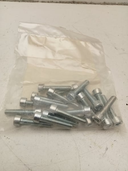 52-5136 Fuller Metric Parts Ltd. Plated Socket Head Cap Screw 20 pieces