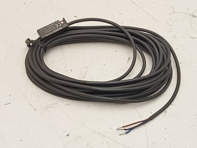 UMK0005 KC3367 Hoerbiger Naderingsschakelaar
