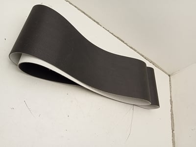 NT2136 Conveyor belt grooved