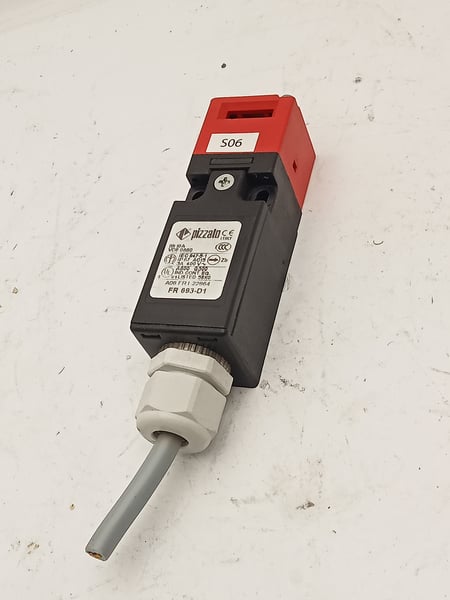 FR 693-D1 Pizzato Safety switch with separate actuator