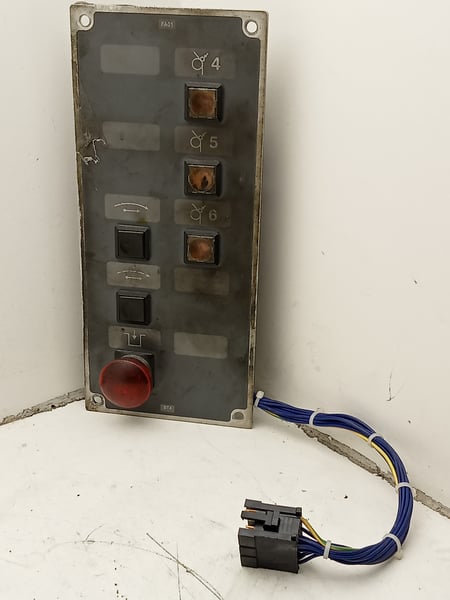 FA01-BT4 manroland Control Panel
