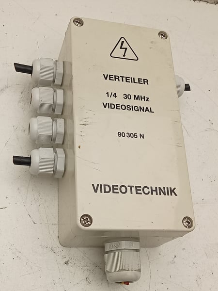 90305N Mulden-Hardenberg Video 4-Fach Verteiler Fbas
