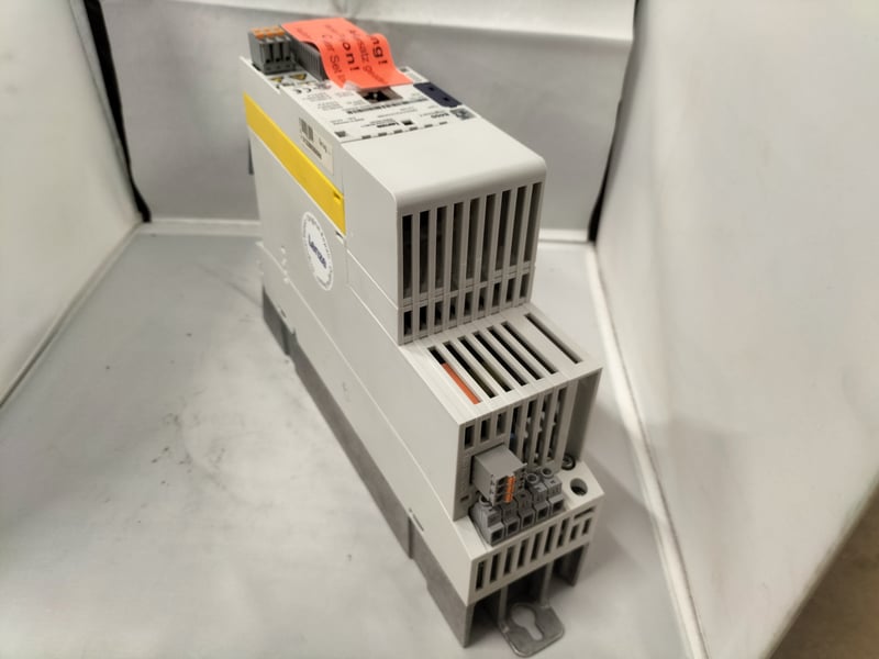 E84AVHCE1524SB0 Lenze Drive