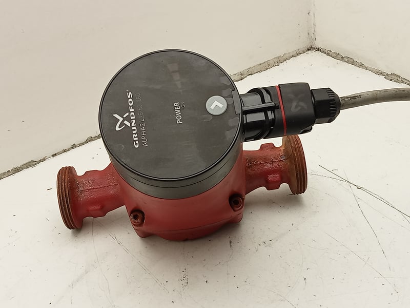 ALPHA2 L25-60 180 Grundfos Alpha2 L25-60 180 Circulator Pump Control Assembly