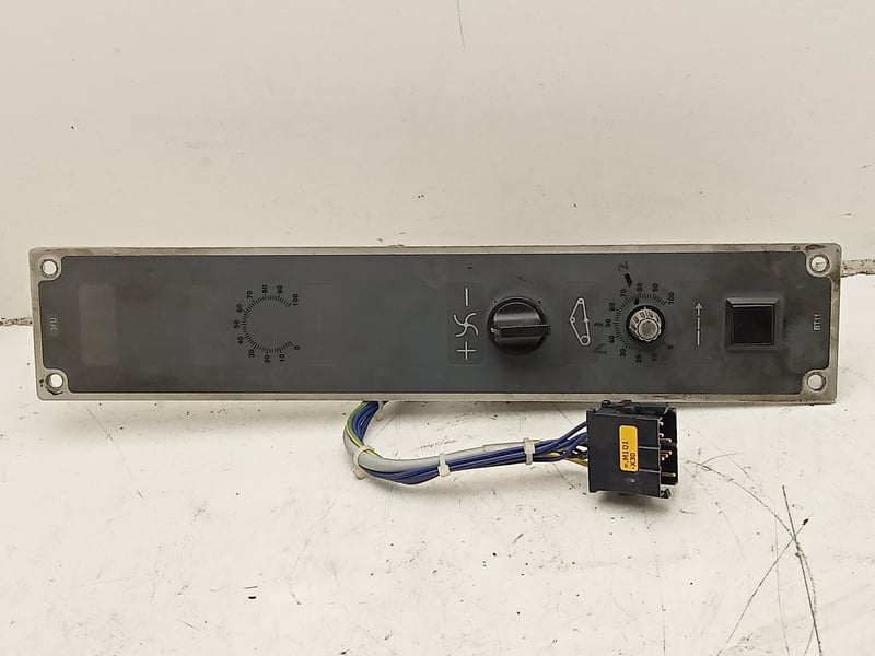 3FU-BT11 manroland Control Panel