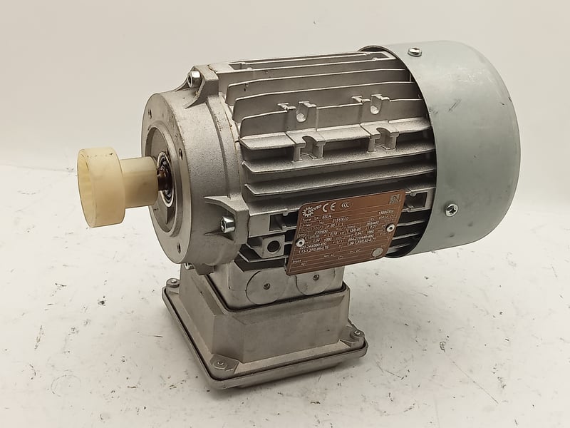 SK 63L/4 Nord Gearmotor and speed reducer
