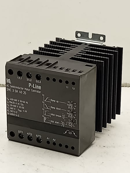 SMC 3 DA 40 25 IC AC Semiconductor Motor Controller