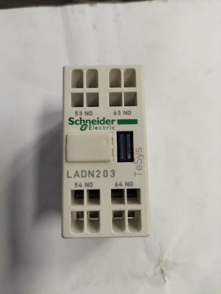 LADN203 Schneider Electric Inst. contact block