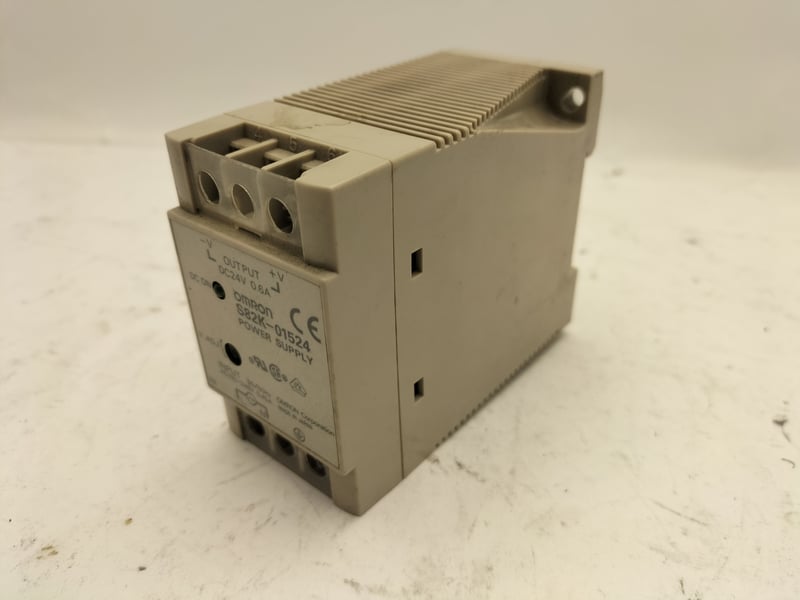 S82K-01524 Omron Power supply