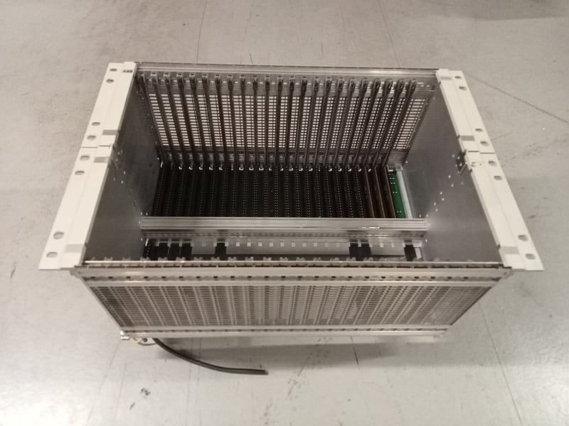 ED0100 ABB Rack
