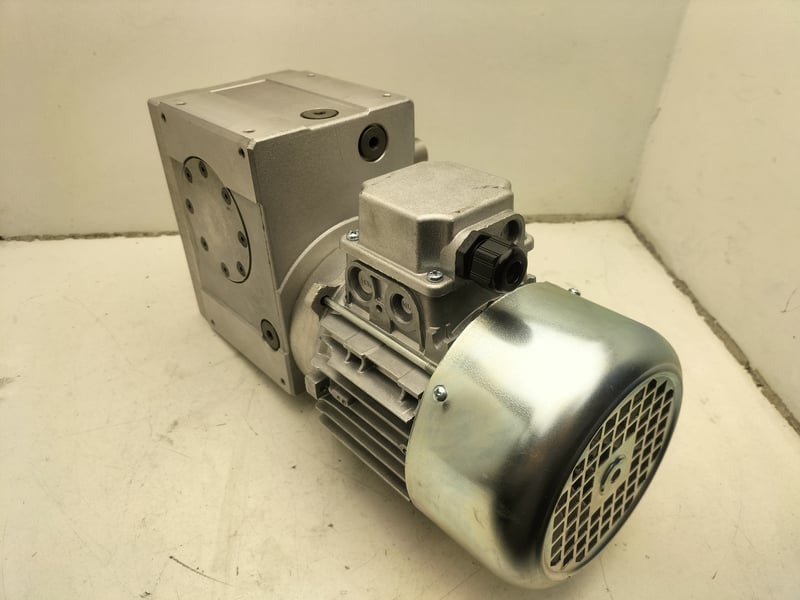 COD.VFV 71C4-3/1M TH. Zurrer AG IEC 34-1 Asynchronous Motor with gearbox