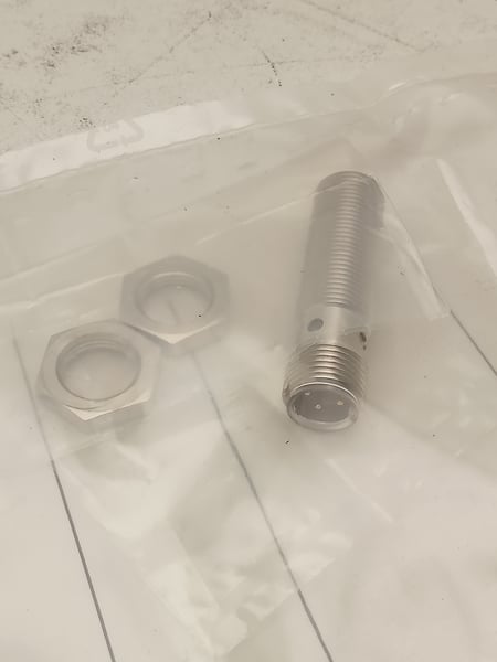 IFB3002-BPKG/US-104-DPS Ifm Electronic Inductive Sensor