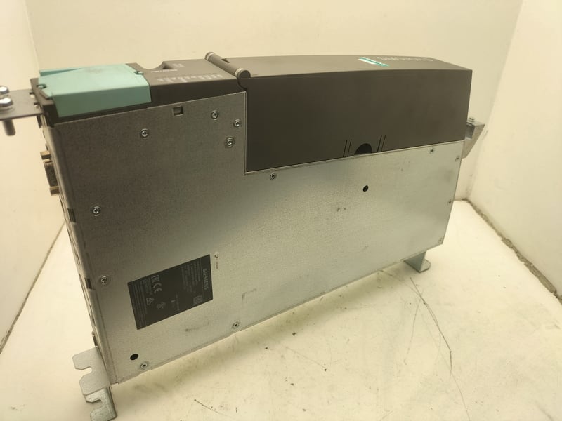 6AU1425-2AD00-0AA0 Siemens Simotion Drive-Based Control Unit D425-2 DP/PN
