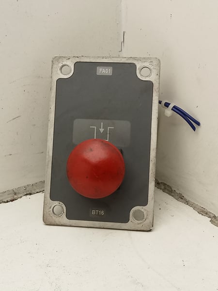 FA01-BT16 manroland Control Panel