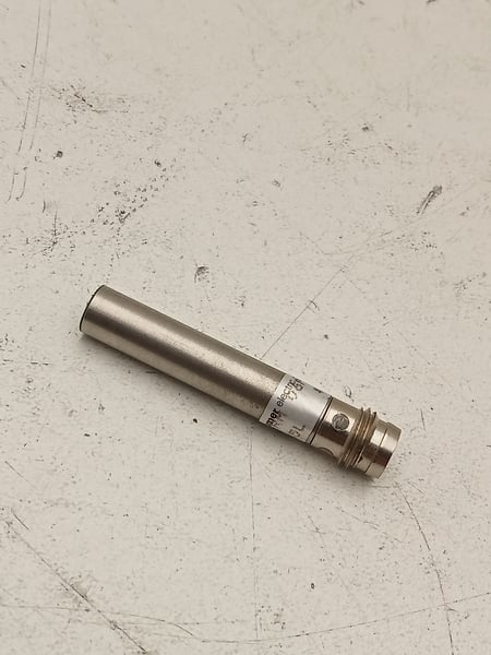 IFRM V06P37037 Baumer Photoelectric Sensor