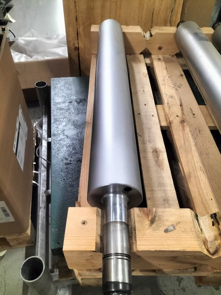 30.04400-0371 manroland Oscillating damping roller