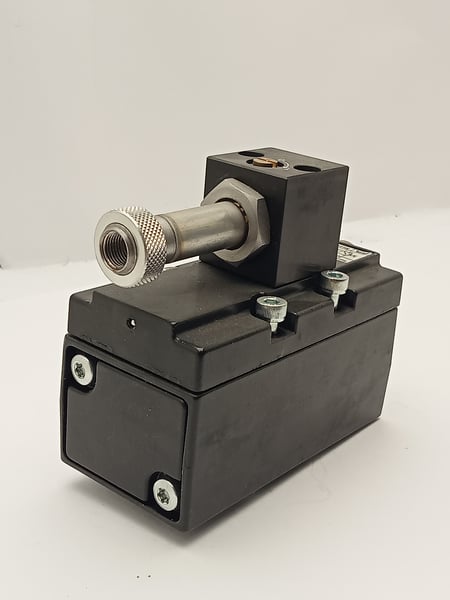 565-301-000-0