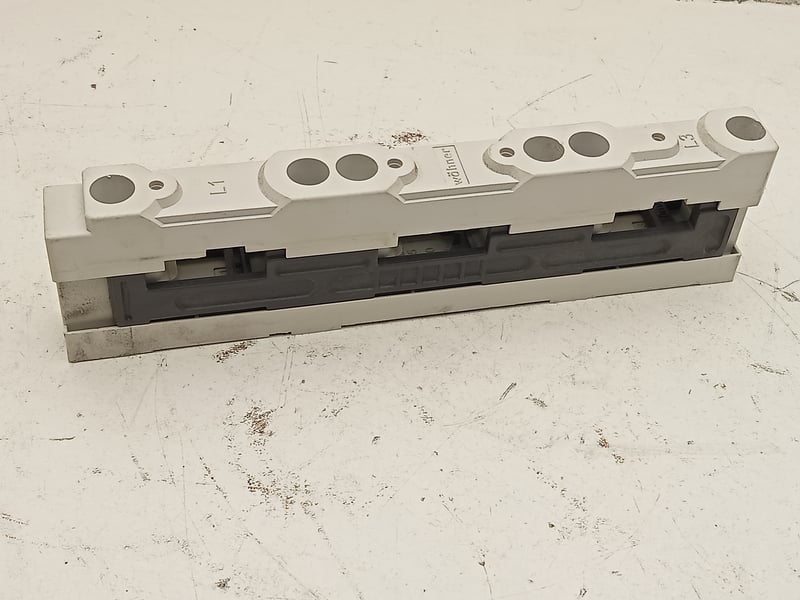 01495000 Wöhner Universal busbar support