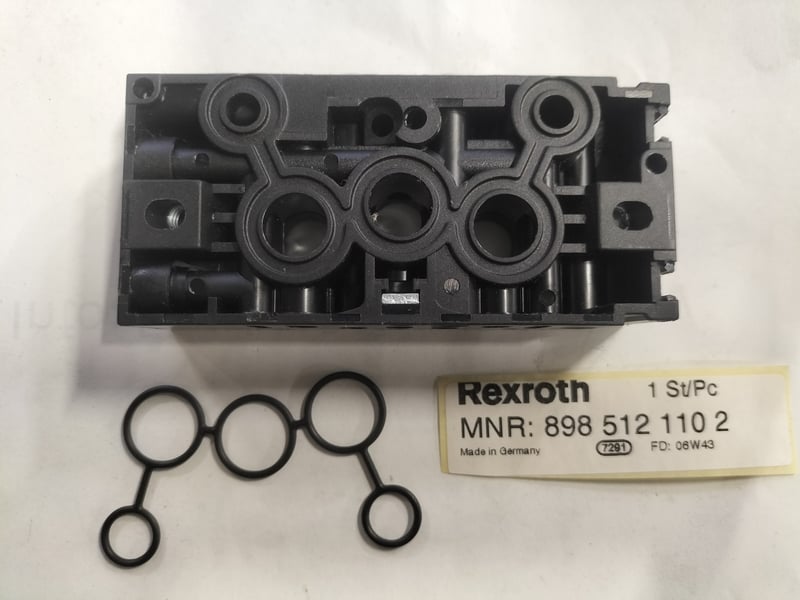 898 512 110 2 Rexroth Valve