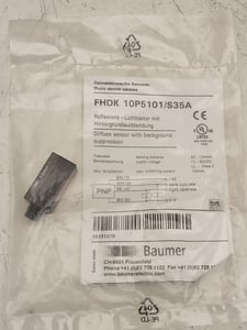 FHDK 10P5101/S35A Baumer Diffuse Sensor with Background Suppression