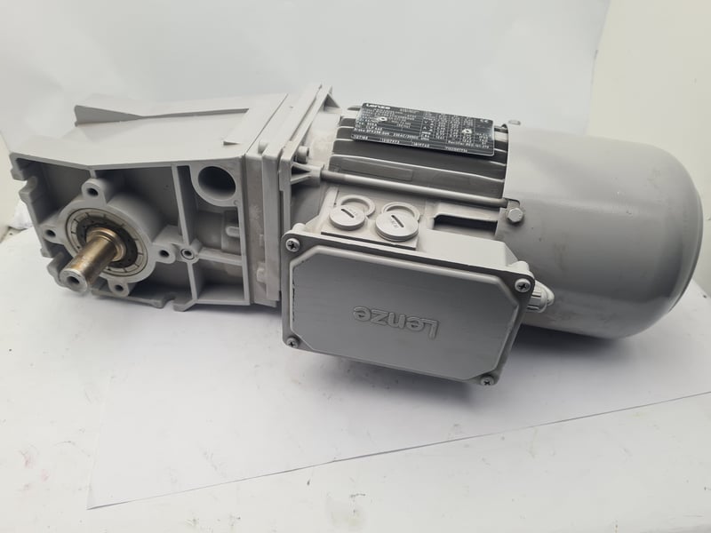 GKR04-2M-VBR-071C32BR06N Lenze Geared motor for Rima
