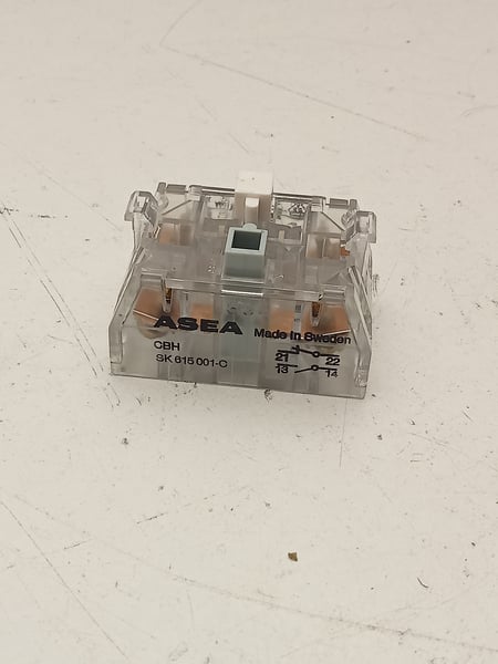 SK 615 001-C ABB Auxiliary Contact