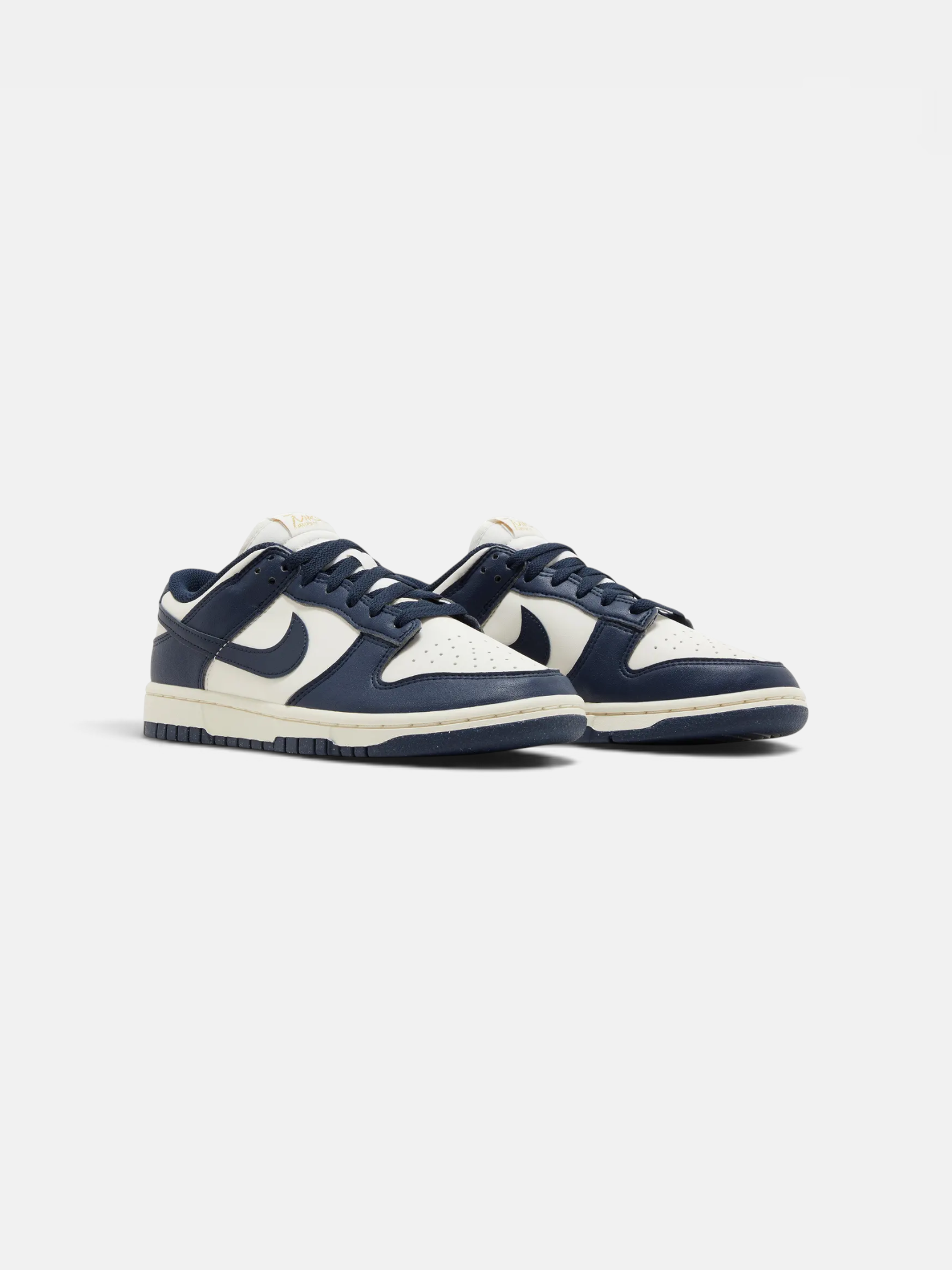 Nike Nike Dunk Low Olympic – detail view in premium quality with AA+ craftsmanship