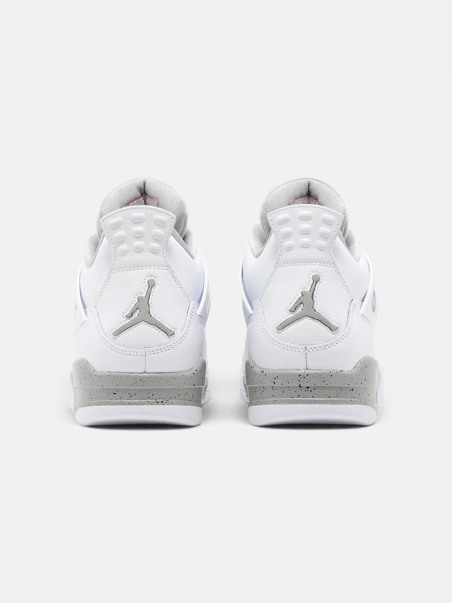 Jordan Jordan 4  Retro White Oreo – back view in premium quality with AA+ craftsmanship