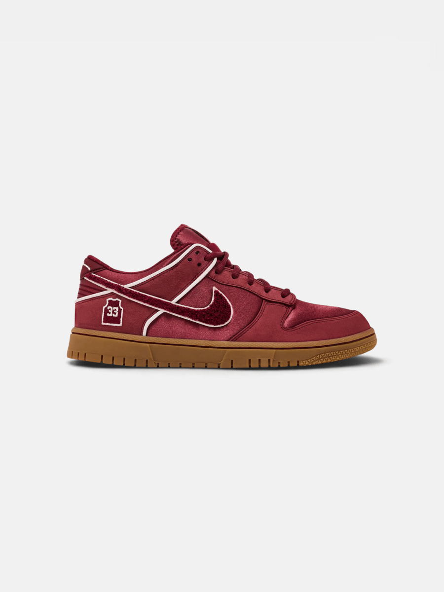 Kobe Bryant x Nike Dunk Low Team Red
