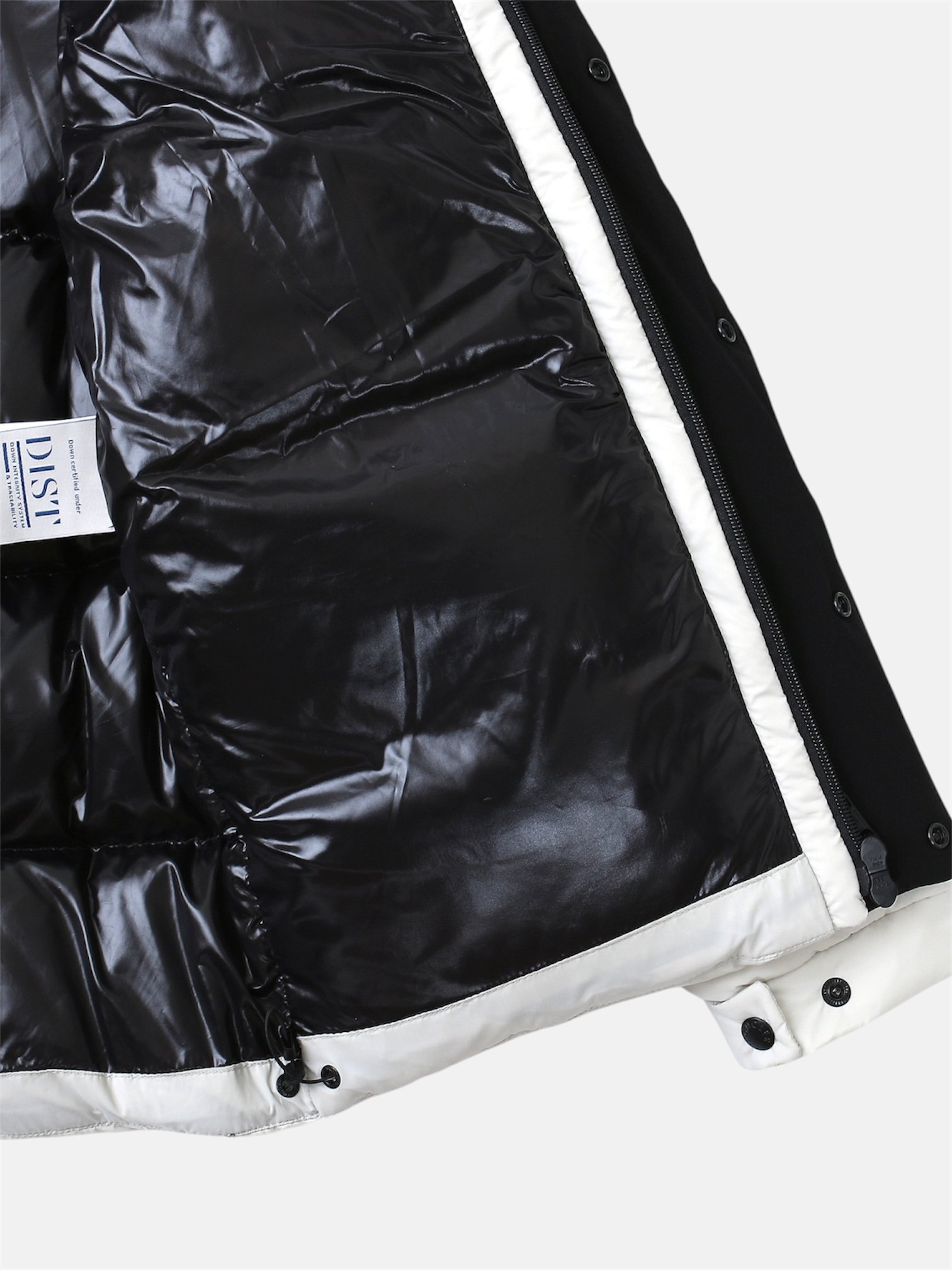 Moncler Moncler Madeira Down Jacket White – detail view in premium quality with AA+ craftsmanship
