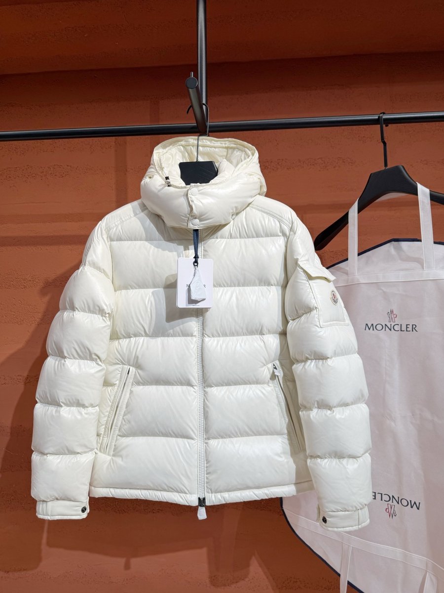 Moncler Puffer Jacket Pure White - Preview