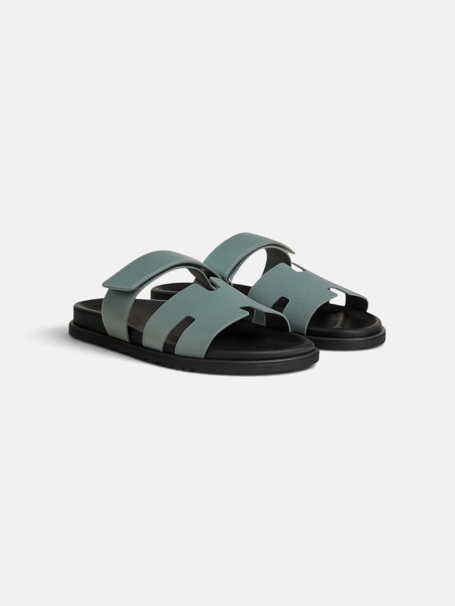 Hermes Hermes Chypre Sandal Bleu Tonnerre – close-up detail view in premium quality with AA+ craftsmanship